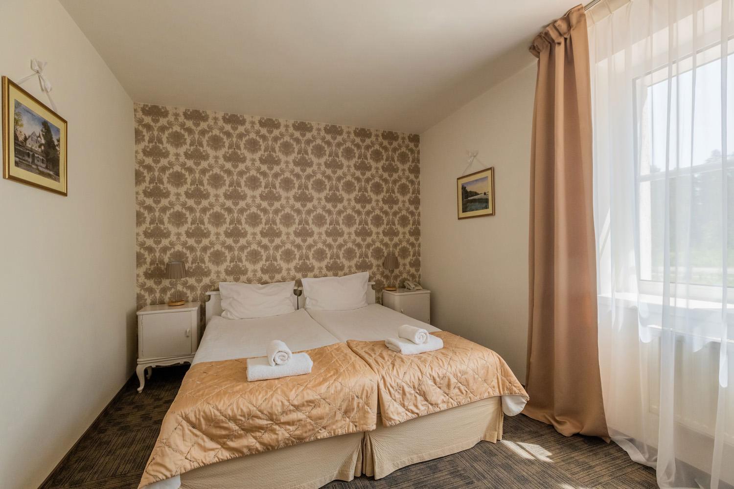 Jablon Lake Resort Піш Екстер'єр фото