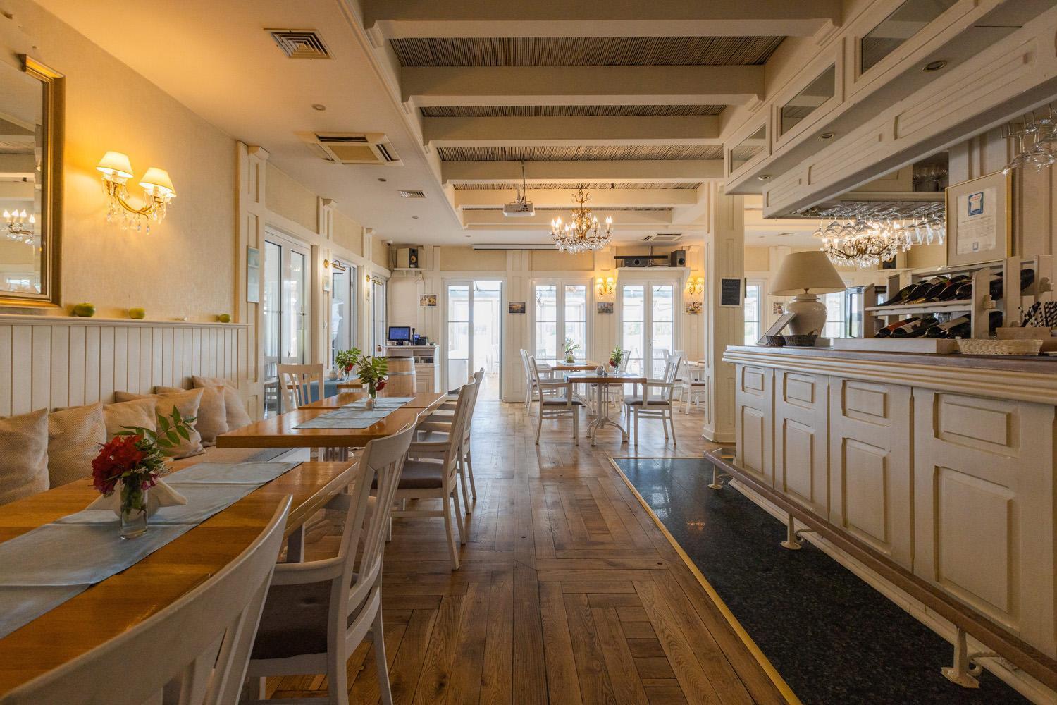 Jablon Lake Resort Піш Екстер'єр фото
